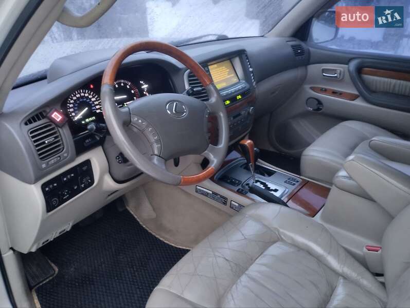 Позашляховик / Кросовер Lexus LX 2001 в Тернополі фото 8 Позашляховик / Кросовер Lexus LX 2001 в Тернополі