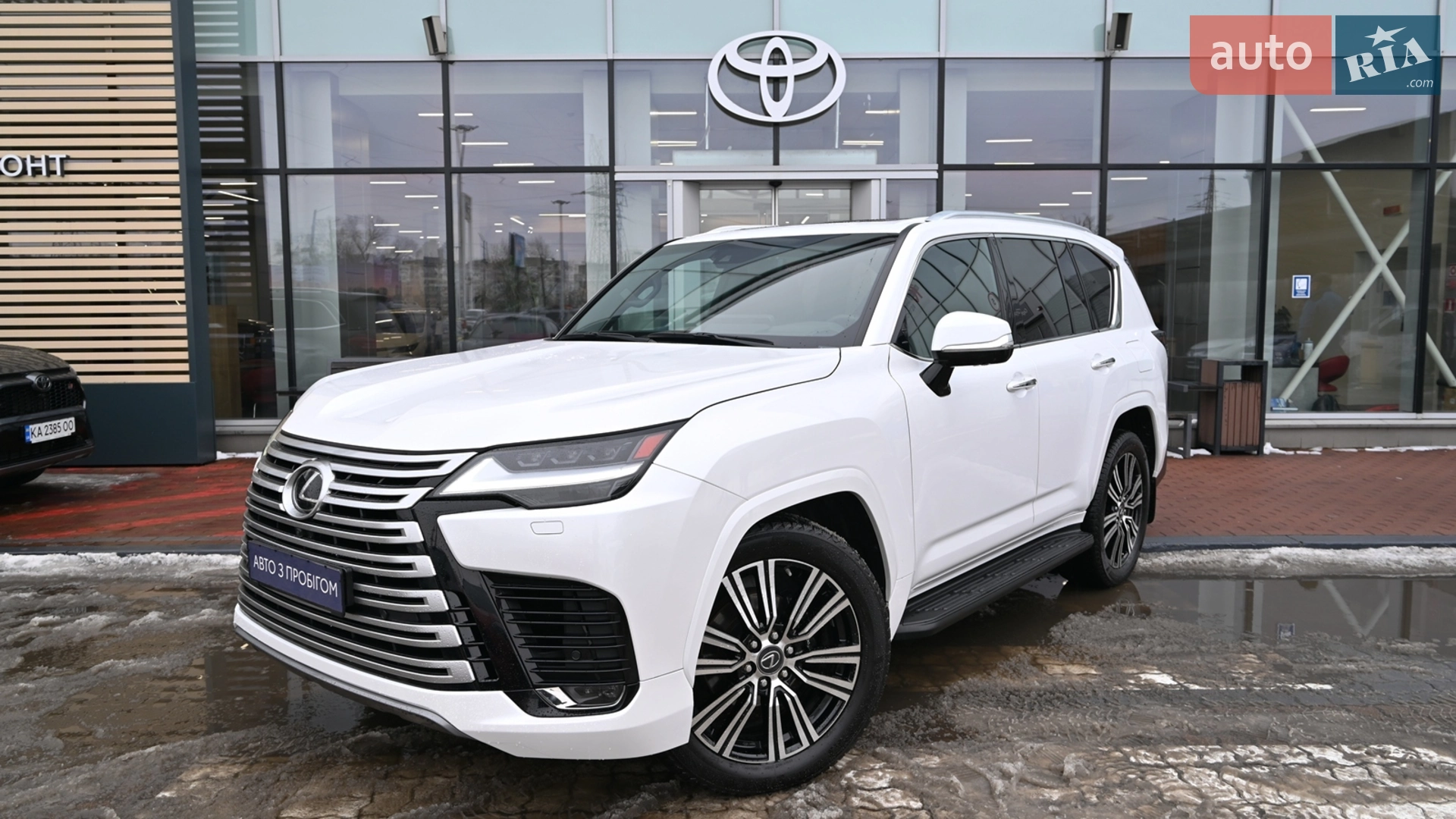 Lexus LX 2022