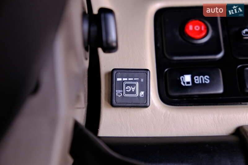 Позашляховик / Кросовер Lexus LX 2003 в Одесі