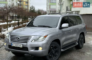 Позашляховик / Кросовер Lexus LX 2008 в Івано-Франківську