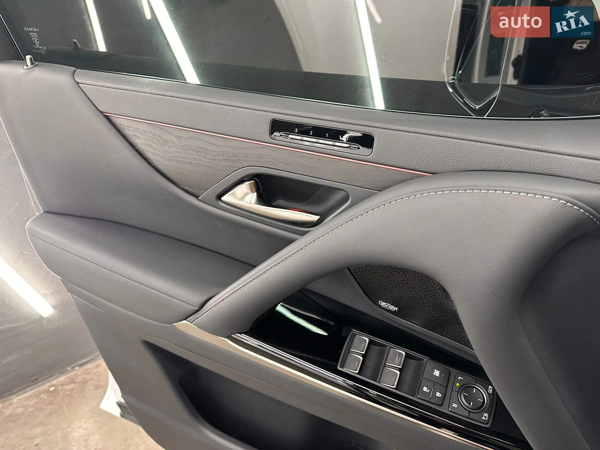 2022 Lexus LX - мініатюра 34