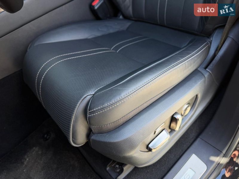 Внедорожник / Кроссовер Lexus LX 2023 в Киеве