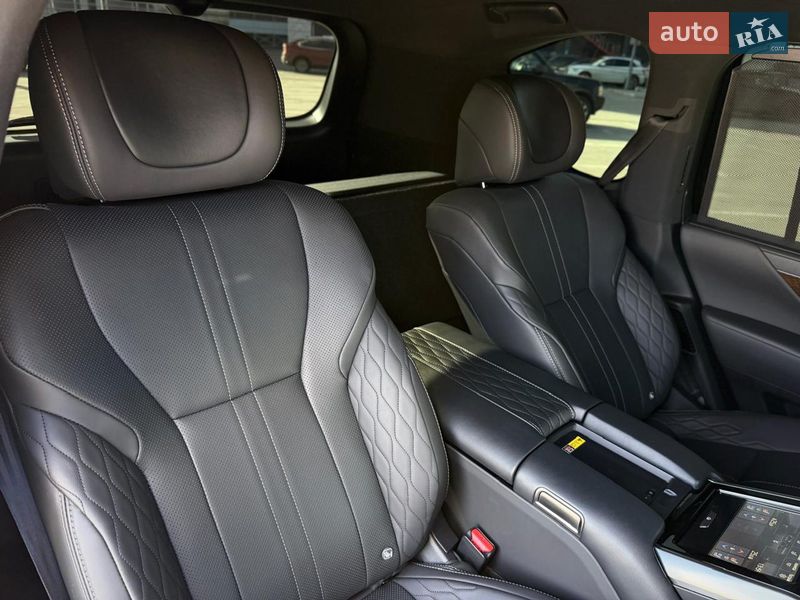 Внедорожник / Кроссовер Lexus LX 2023 в Киеве