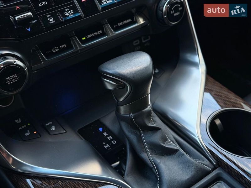 Внедорожник / Кроссовер Lexus LX 2023 в Киеве