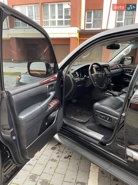 Внедорожник / Кроссовер Lexus LX 2014 в Ивано-Франковске