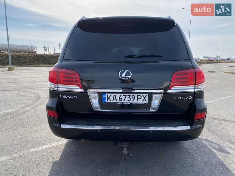 Внедорожник / Кроссовер Lexus LX 2013 в Львове