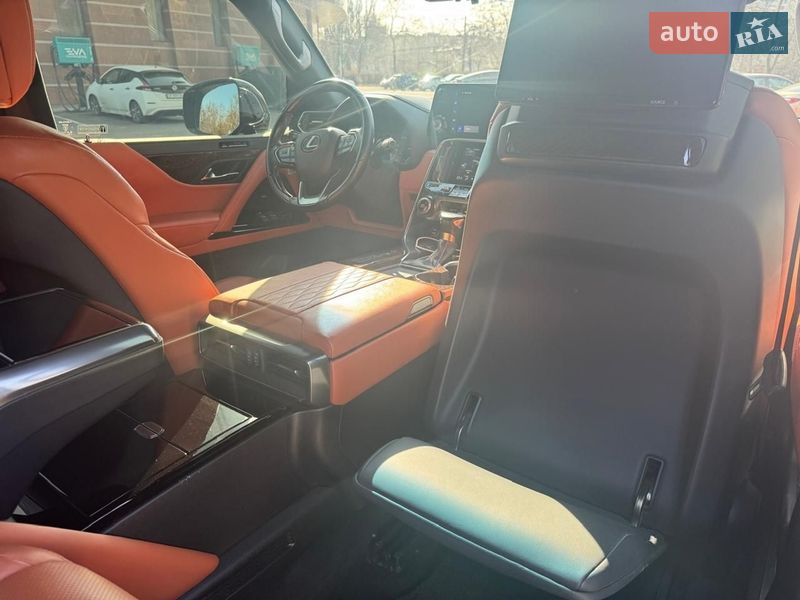 Внедорожник / Кроссовер Lexus LX 2022 в Одессе