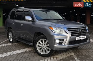 Позашляховик / Кросовер Lexus LX 2008 в Києві