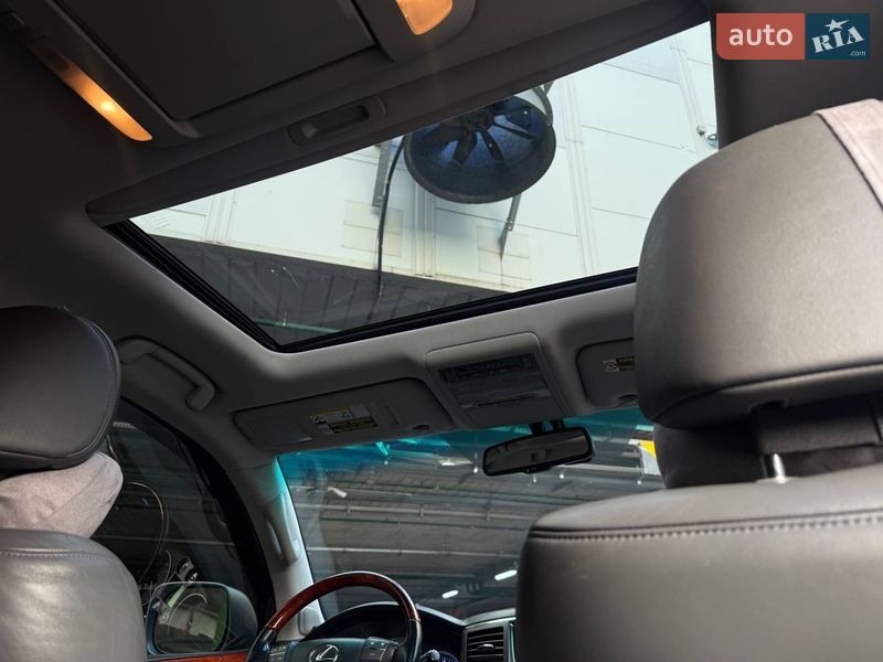 Внедорожник / Кроссовер Lexus LX 2008 в Киеве