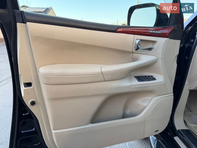 Внедорожник / Кроссовер Lexus LX 2008 в Днепре