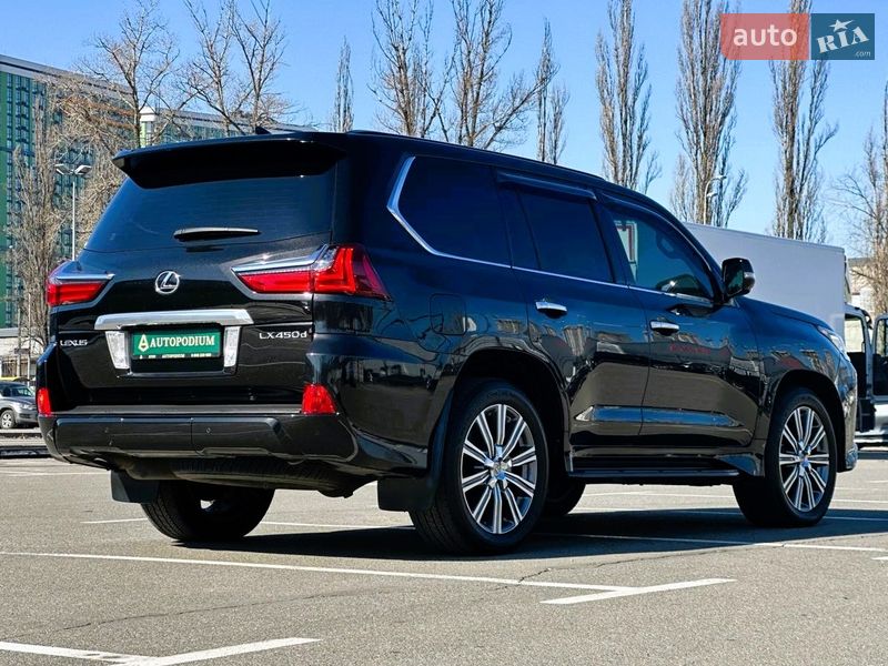 Внедорожник / Кроссовер Lexus LX 2015 в Киеве