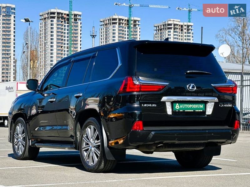 Внедорожник / Кроссовер Lexus LX 2015 в Киеве