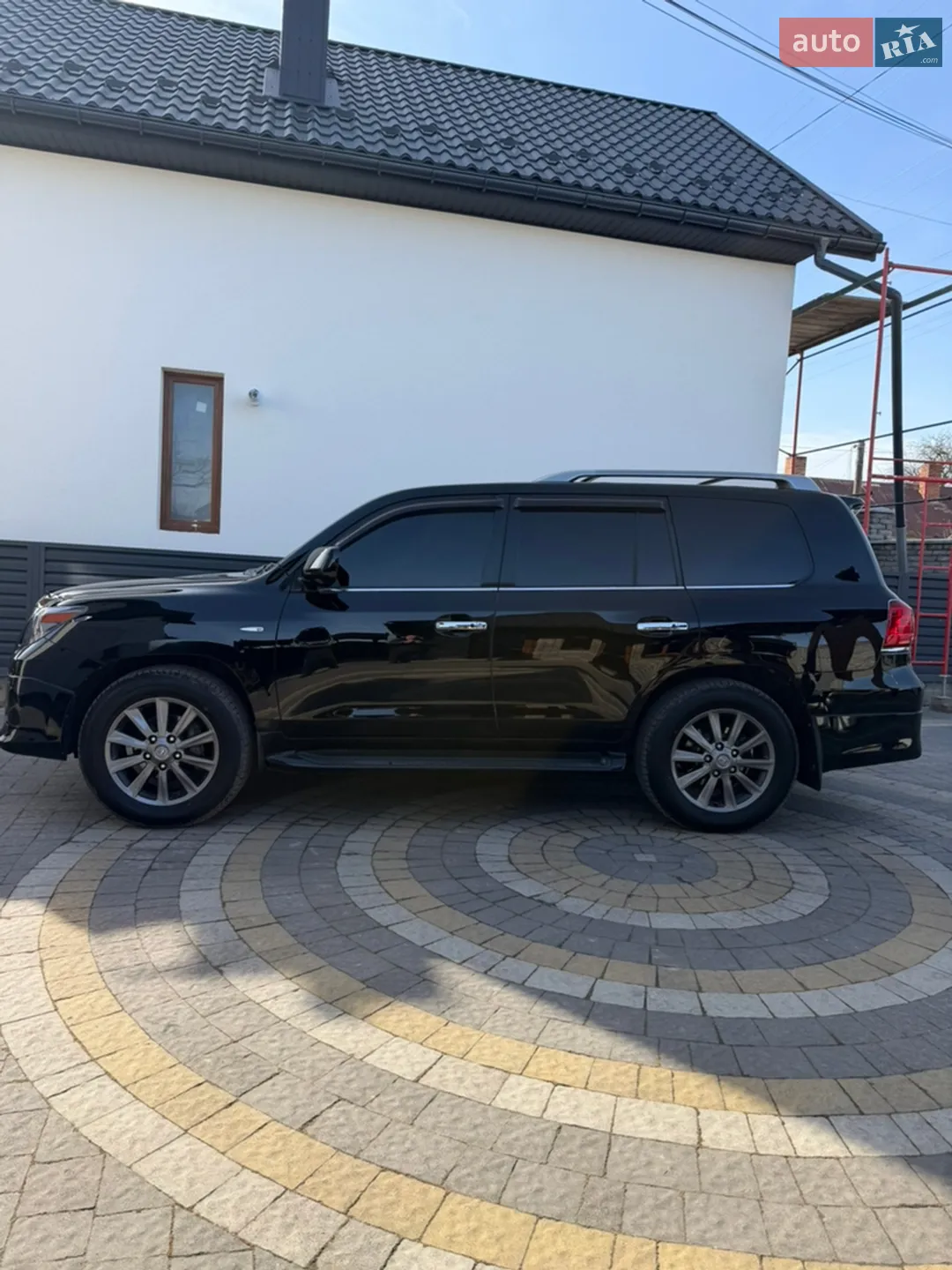 2011 Lexus LX - мініатюра 6