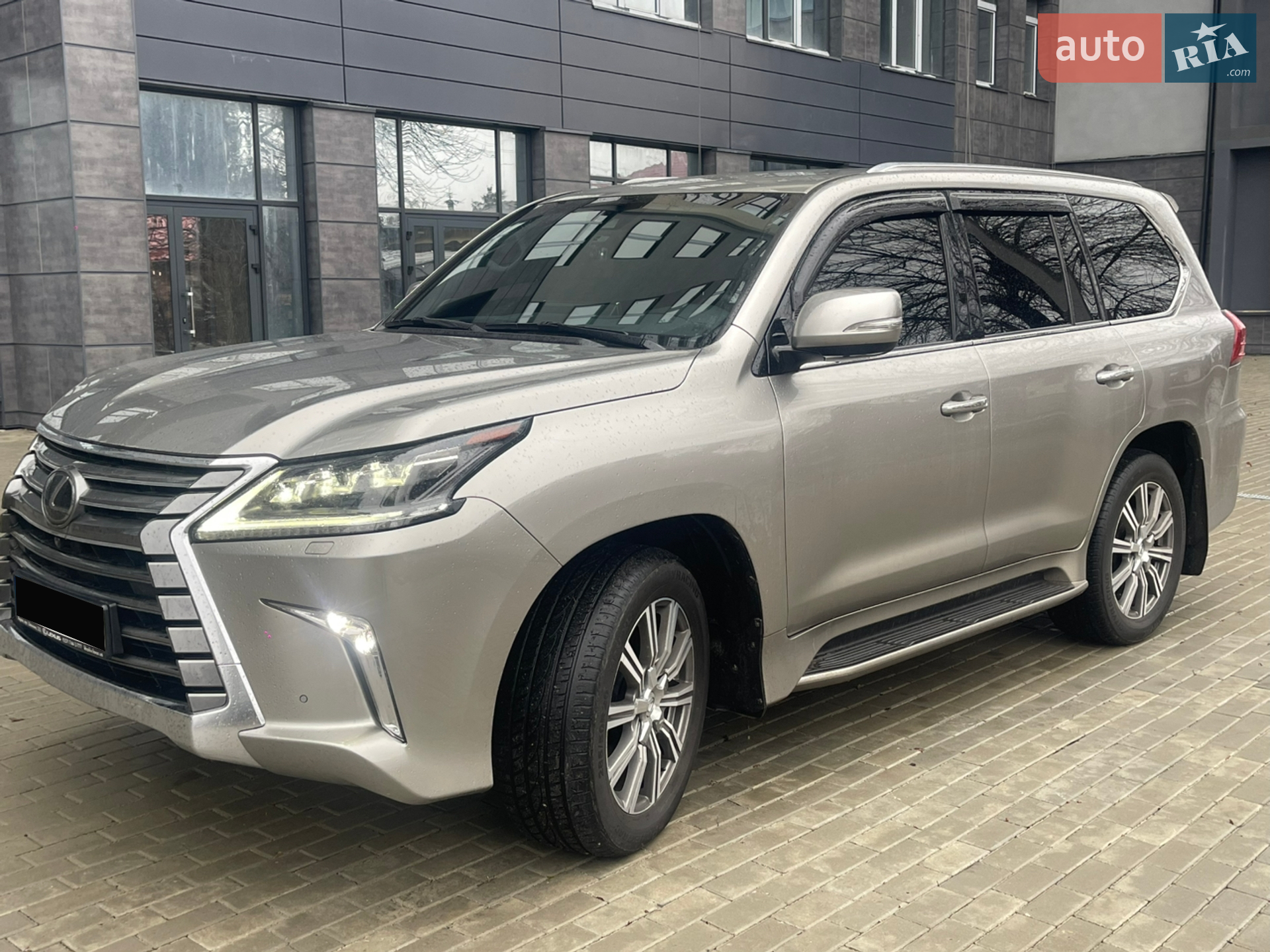 2019 Lexus LX - мініатюра 16
