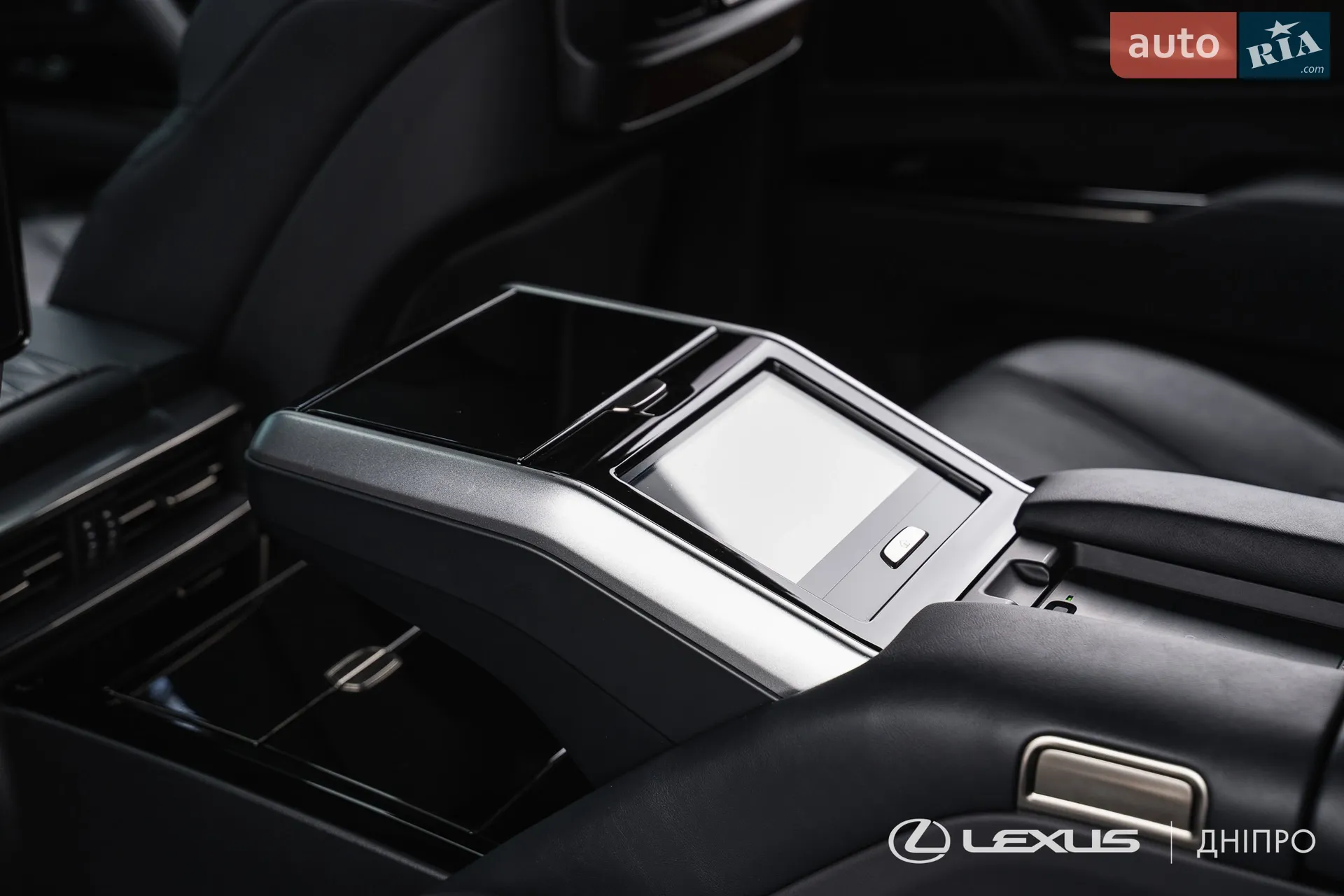 2023 Lexus LX - мініатюра 39