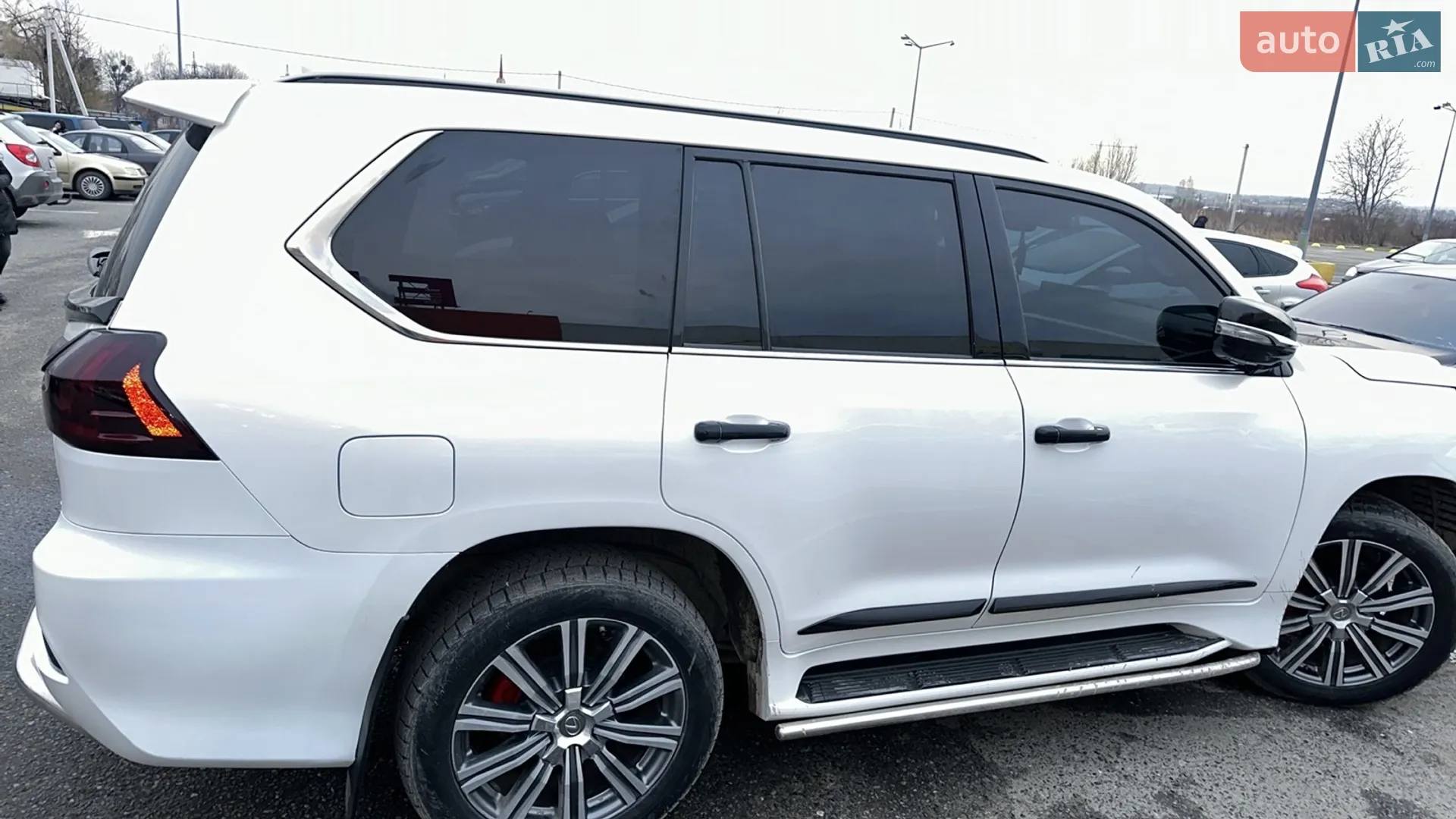 2017 Lexus LX - мініатюра 25