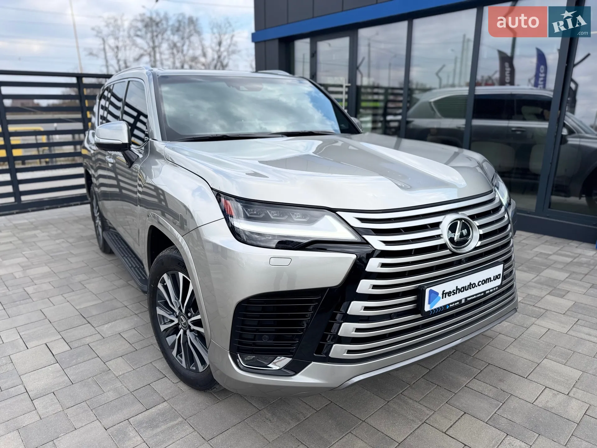 2022 Lexus LX - мініатюра 7