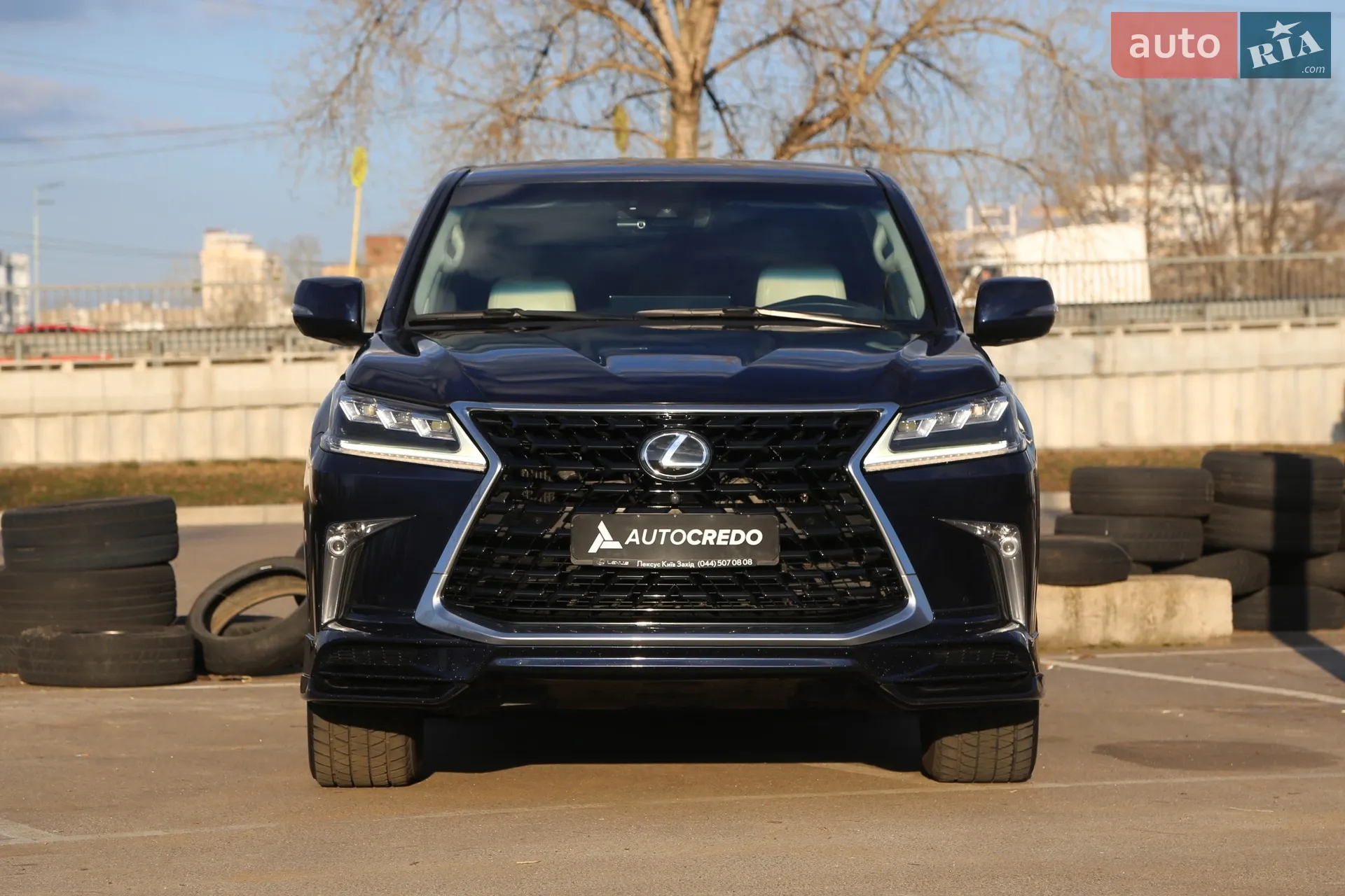 2016 Lexus LX - мініатюра 2