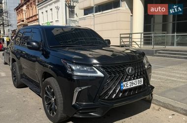 Внедорожник / Кроссовер Lexus LX 2017 в Киеве