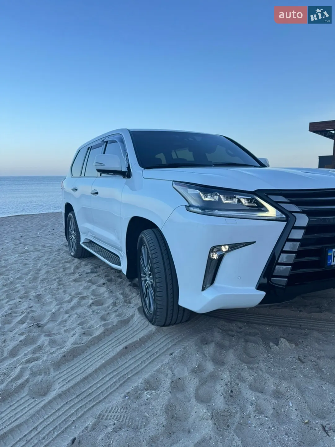 2015 Lexus LX - мініатюра 13