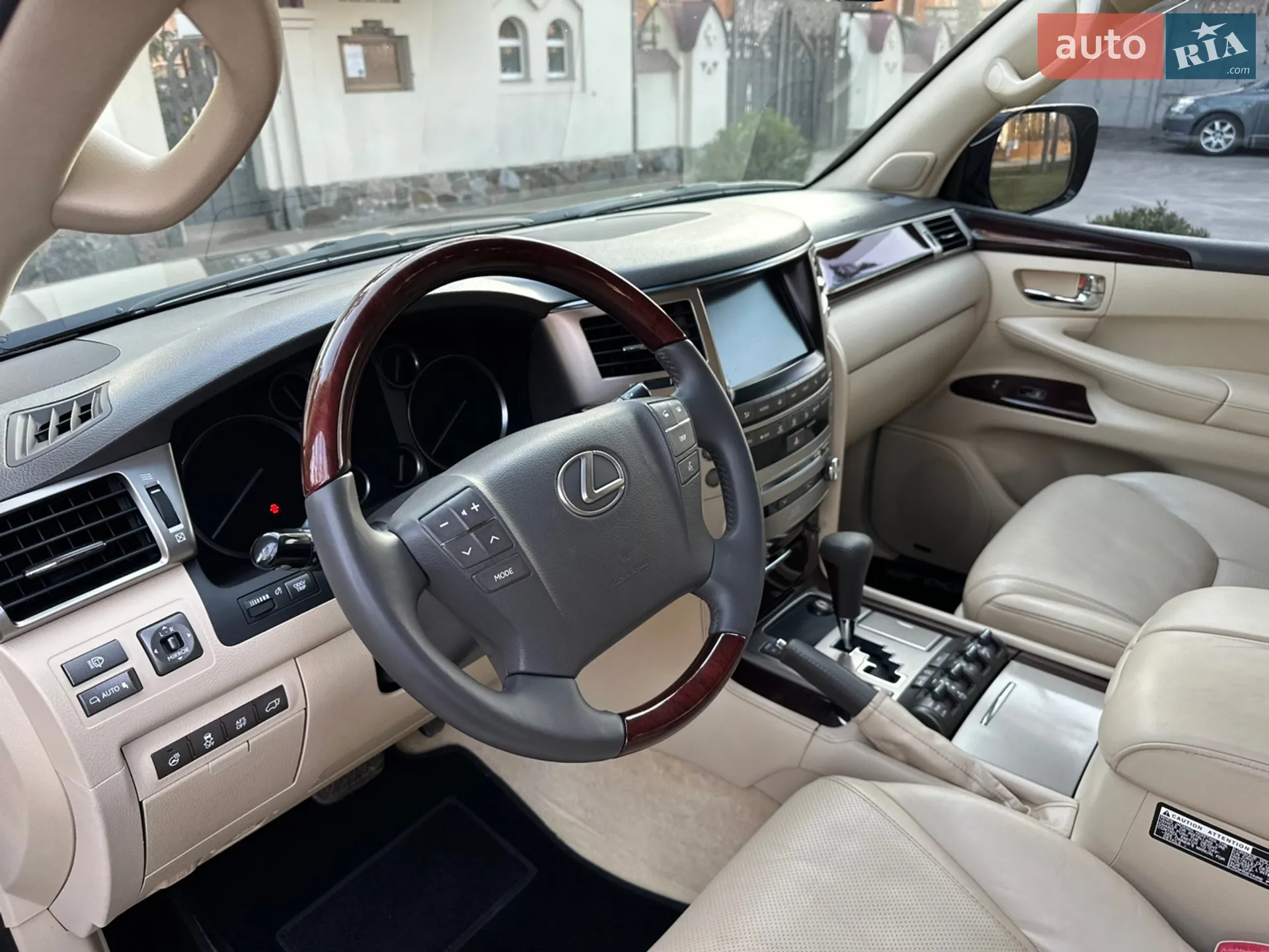 2013 Lexus LX - мініатюра 62