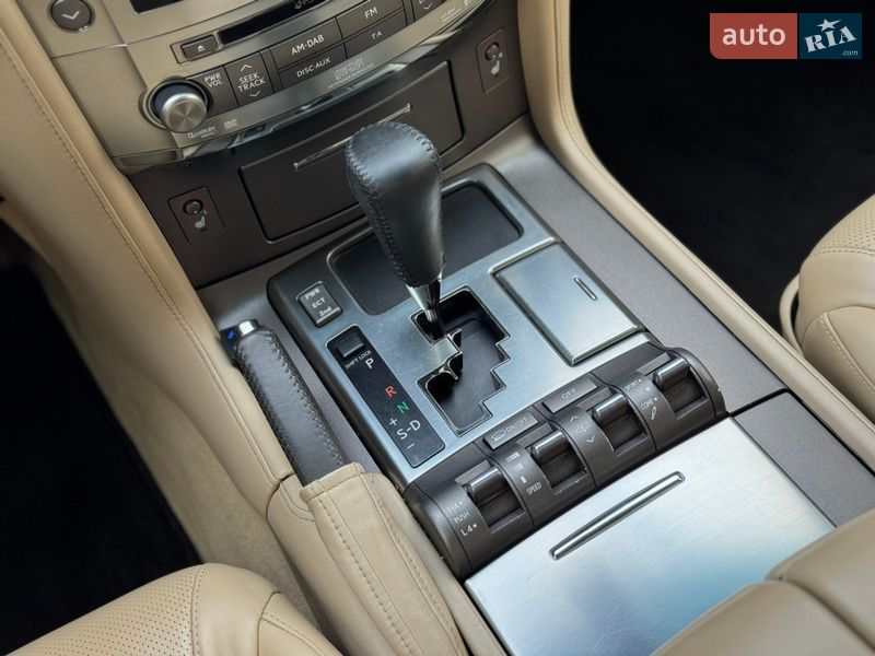 Внедорожник / Кроссовер Lexus LX 2010 в Бердичеве