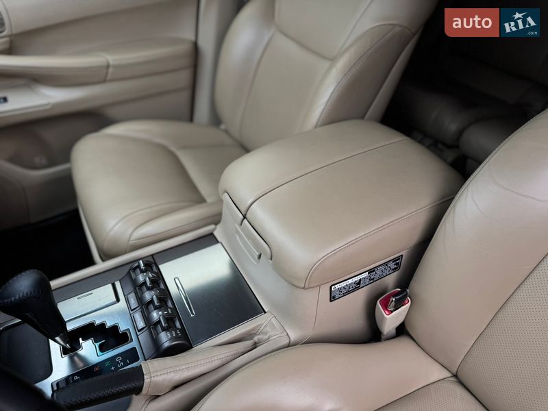 Внедорожник / Кроссовер Lexus LX 2010 в Бердичеве