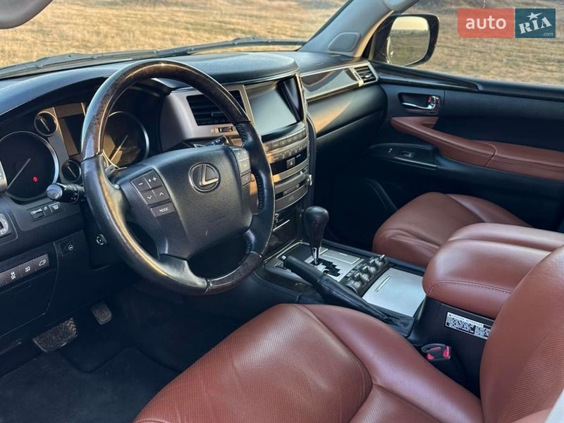 Внедорожник / Кроссовер Lexus LX 2013 в Березнеговатом фото 6 Внедорожник / Кроссовер Lexus LX 2013 в Березнеговатом