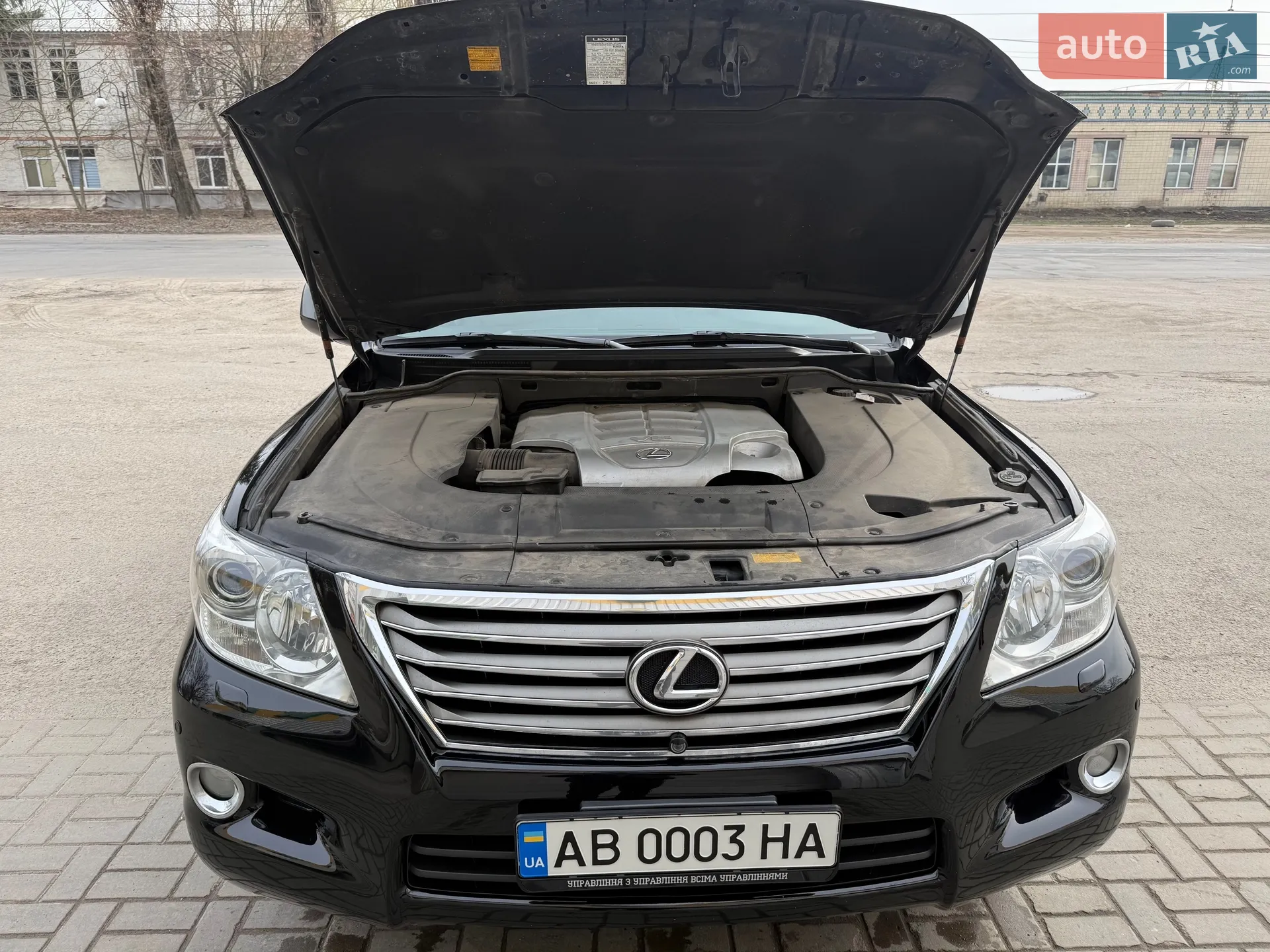 2010 Lexus LX - мініатюра 8