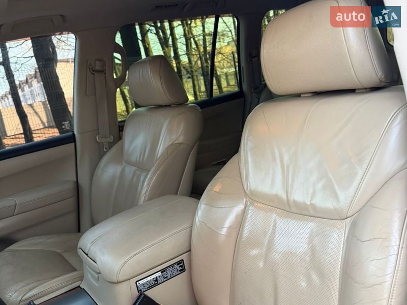 Позашляховик / Кросовер Lexus LX 2008 в Чернігові фото 11 Позашляховик / Кросовер Lexus LX 2008 в Чернігові