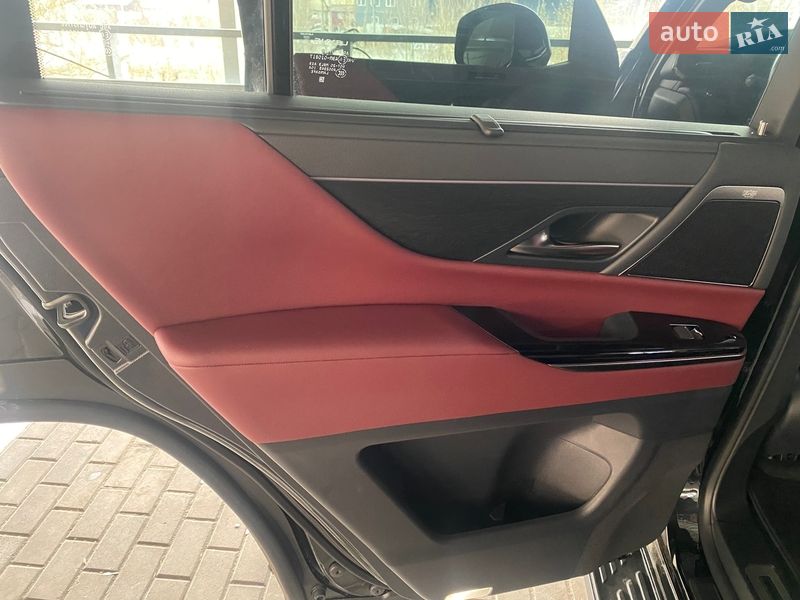 Внедорожник / Кроссовер Lexus LX 2025 в Киеве