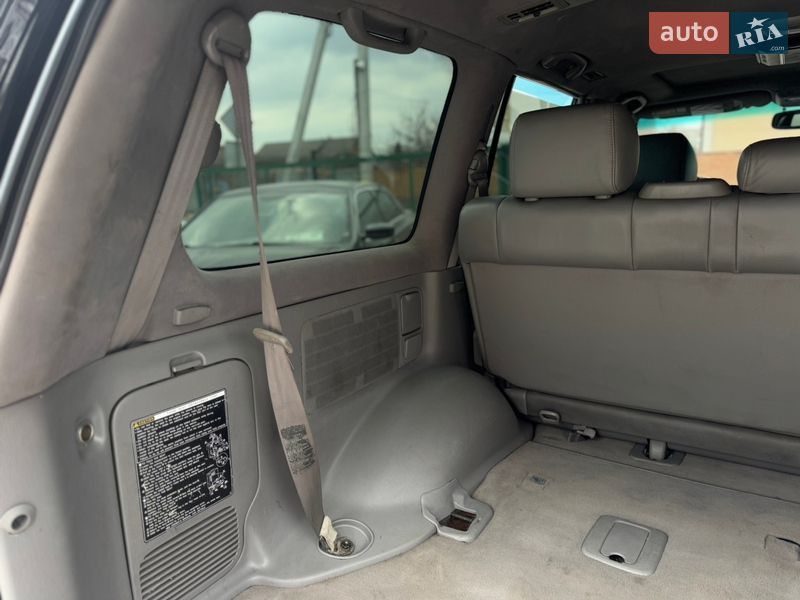 Внедорожник / Кроссовер Lexus LX 2004 в Бердичеве