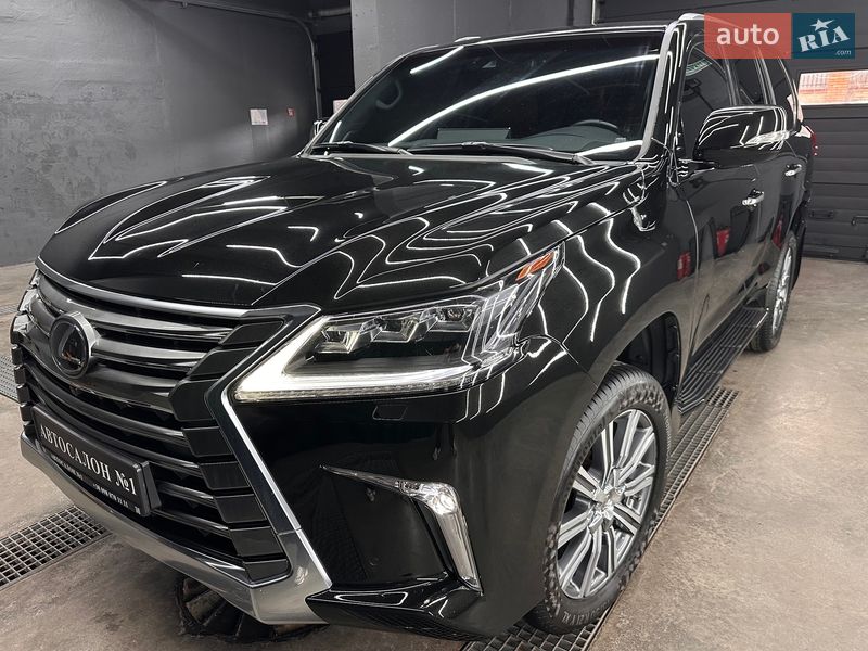 Lexus LX 2016