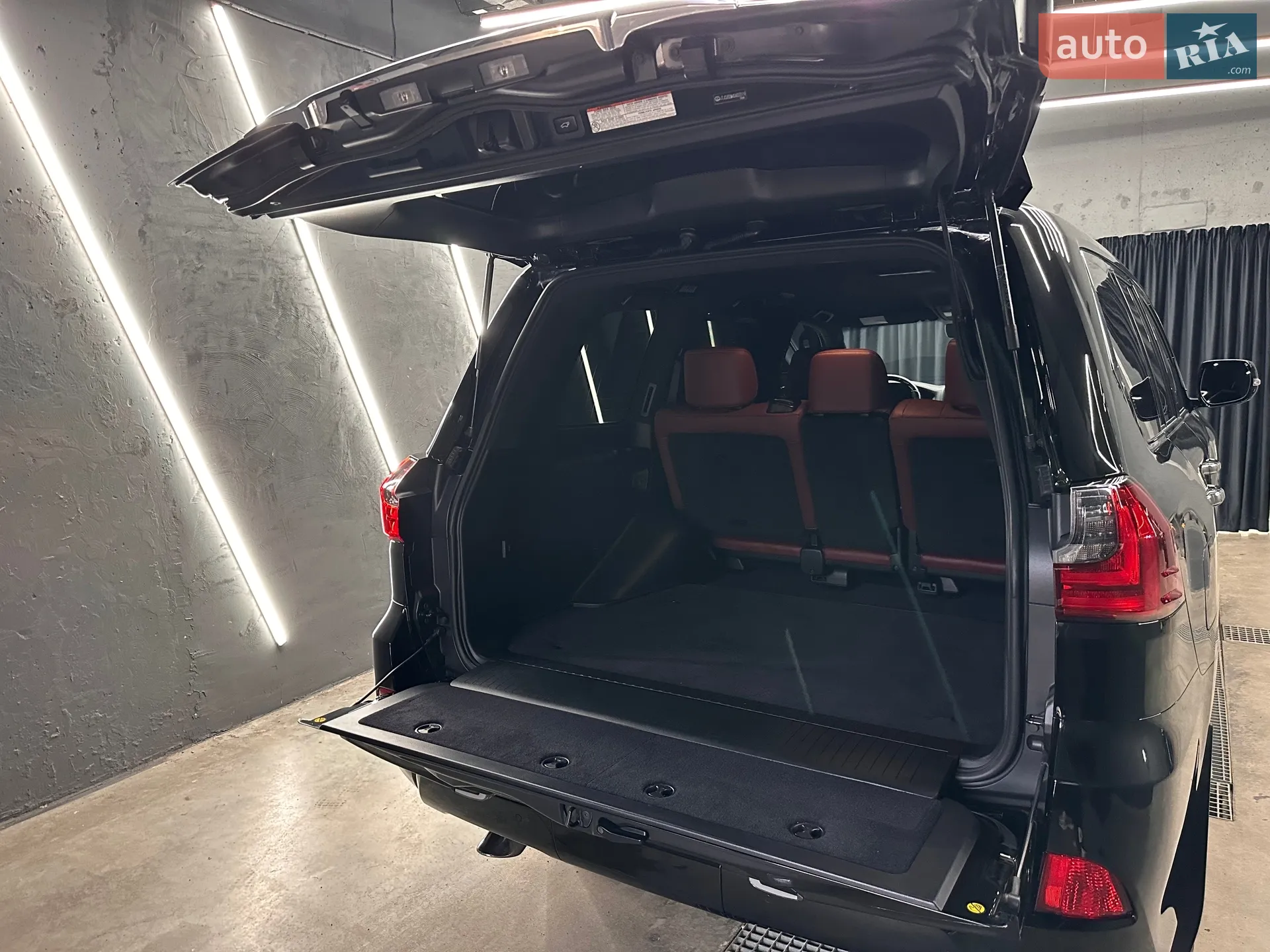 2016 Lexus LX - мініатюра 91