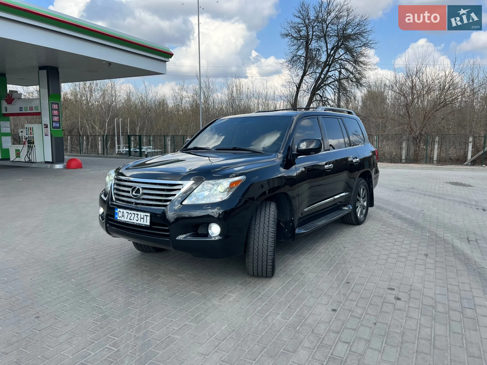 2010 Lexus LX - мініатюра 44