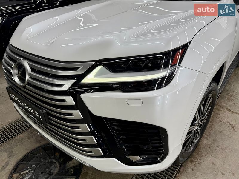 Внедорожник / Кроссовер Lexus LX 2022 в Киеве