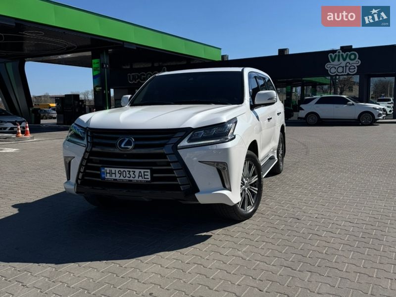 Позашляховик / Кросовер Lexus LX 2015 в Одесі