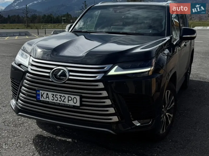 Lexus LX