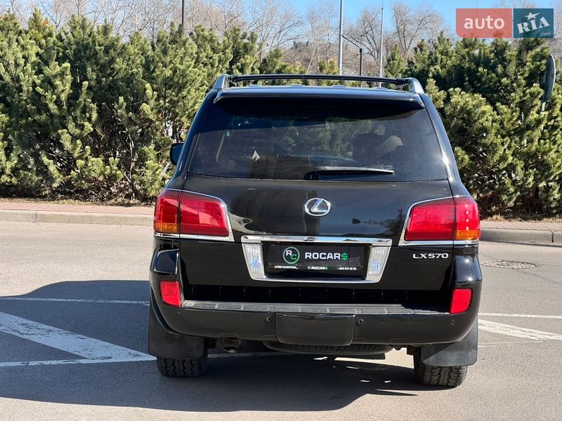 Внедорожник / Кроссовер Lexus LX 2011 в Киеве
