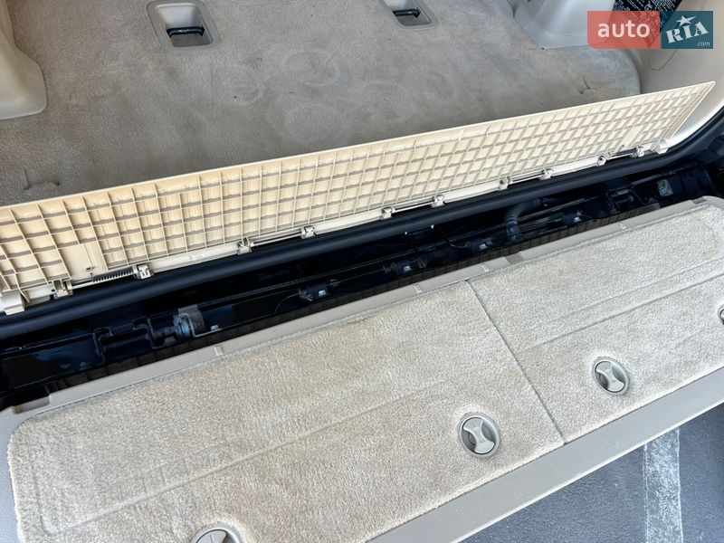 Внедорожник / Кроссовер Lexus LX 2011 в Киеве