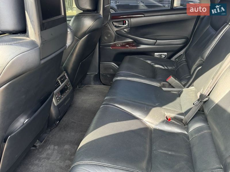 Внедорожник / Кроссовер Lexus LX 2013 в Броварах фото 28 Внедорожник / Кроссовер Lexus LX 2013 в Броварах