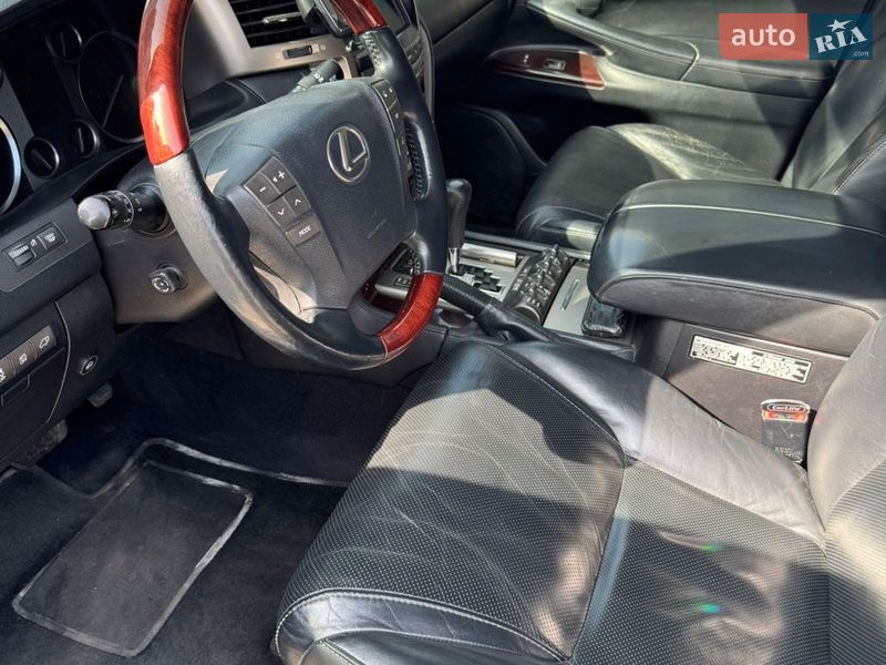 Внедорожник / Кроссовер Lexus LX 2013 в Броварах фото 31 Внедорожник / Кроссовер Lexus LX 2013 в Броварах