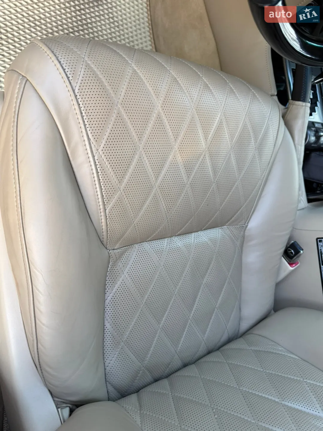 2011 Lexus LX - мініатюра 29