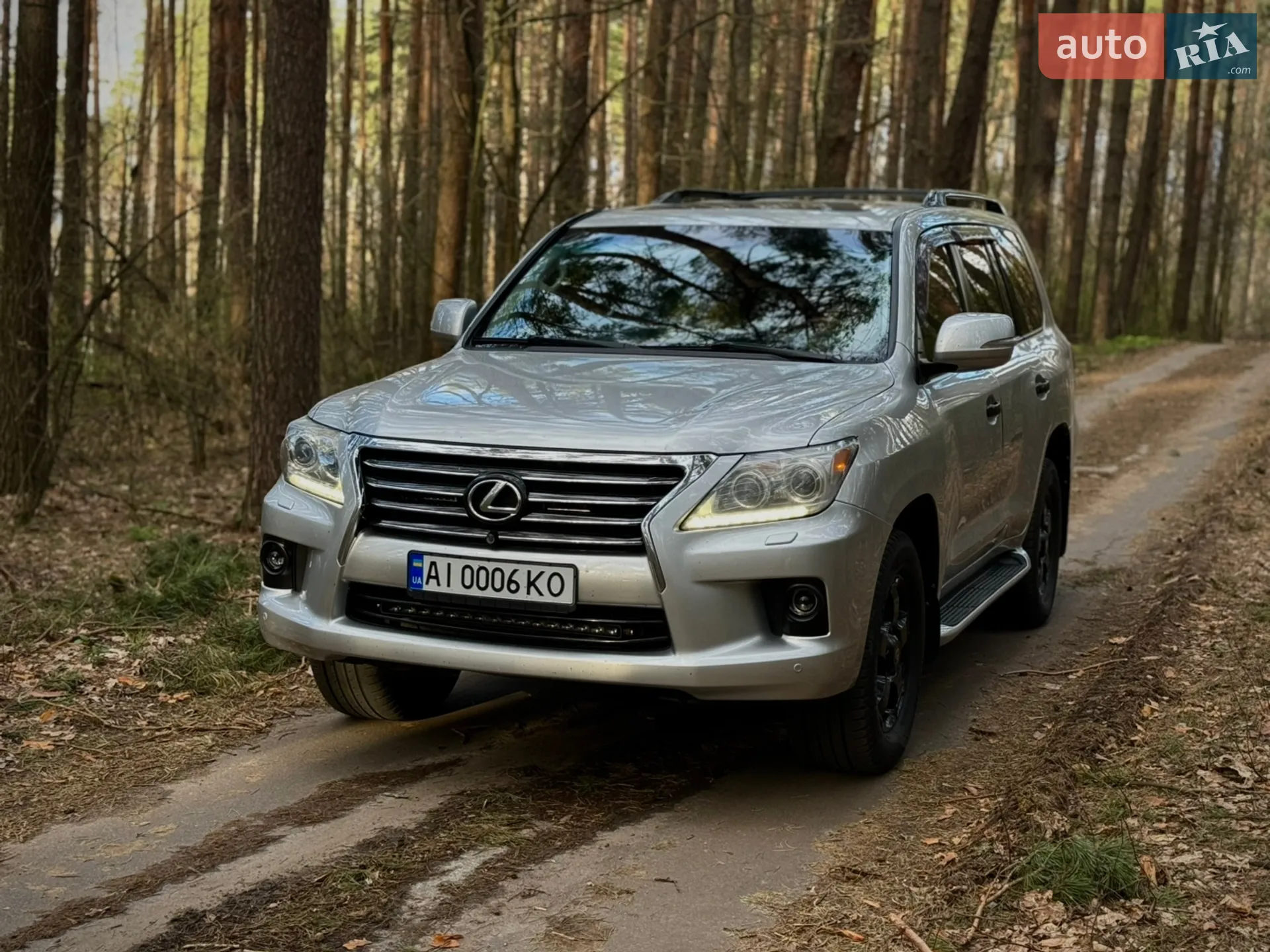 2011 Lexus LX - мініатюра 16