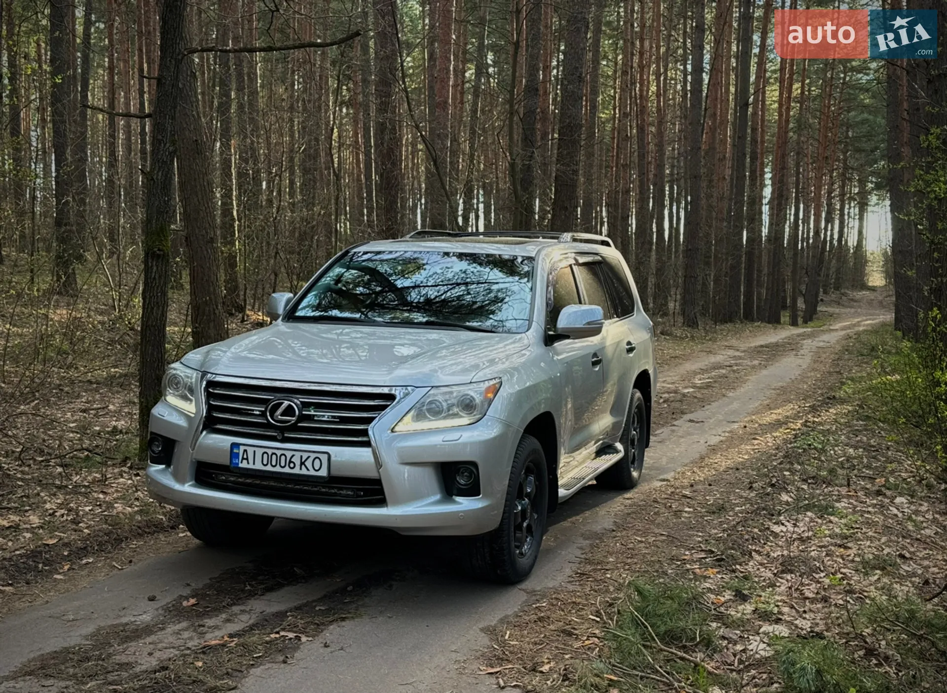 2011 Lexus LX - мініатюра 22
