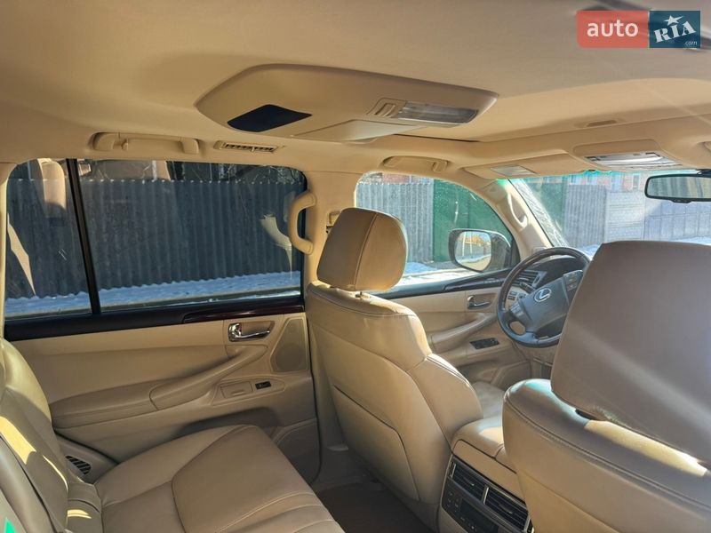 Внедорожник / Кроссовер Lexus LX 2011 в Харькове