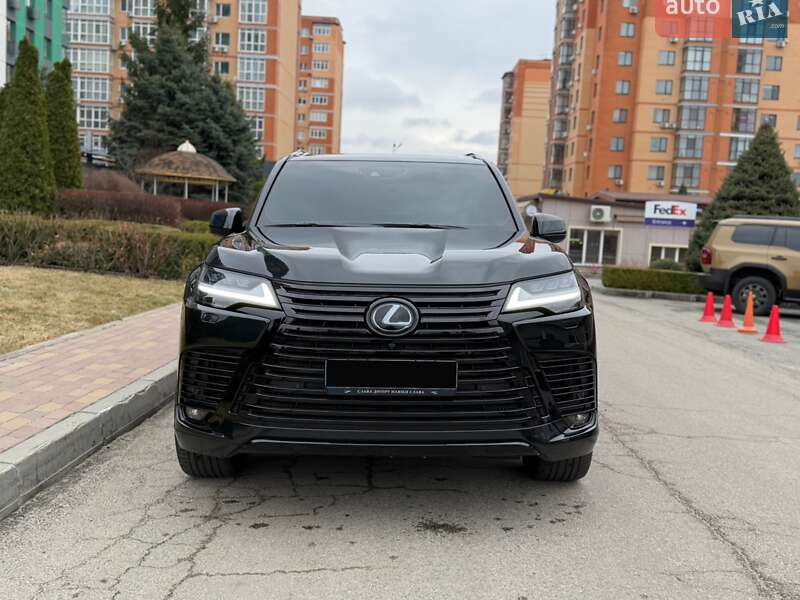 Позашляховик / Кросовер Lexus LX 2023 в Дніпрі
