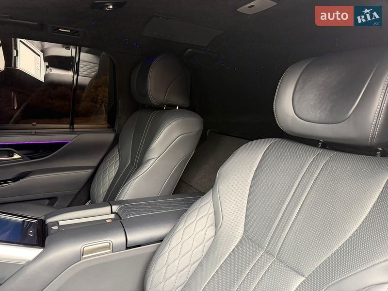 Позашляховик / Кросовер Lexus LX 2023 в Дніпрі