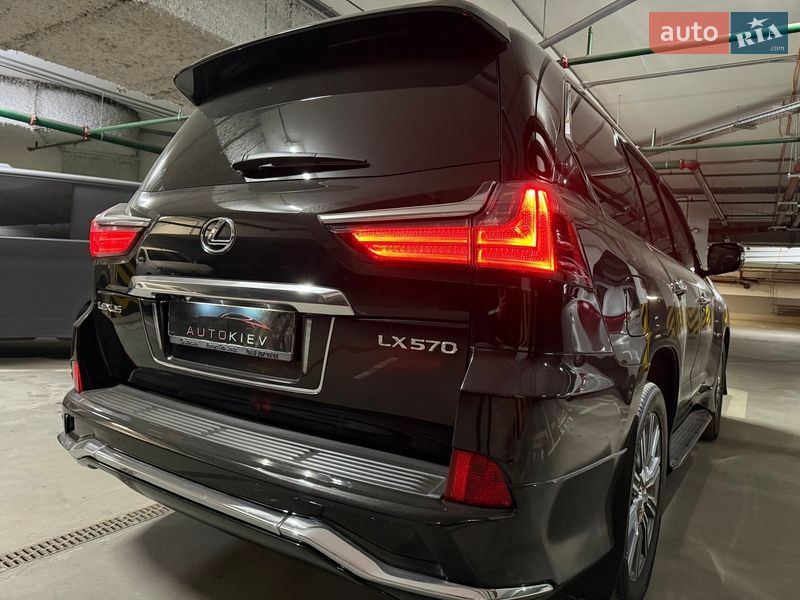 Позашляховик / Кросовер Lexus LX 2016 в Києві фото 12 Позашляховик / Кросовер Lexus LX 2016 в Києві