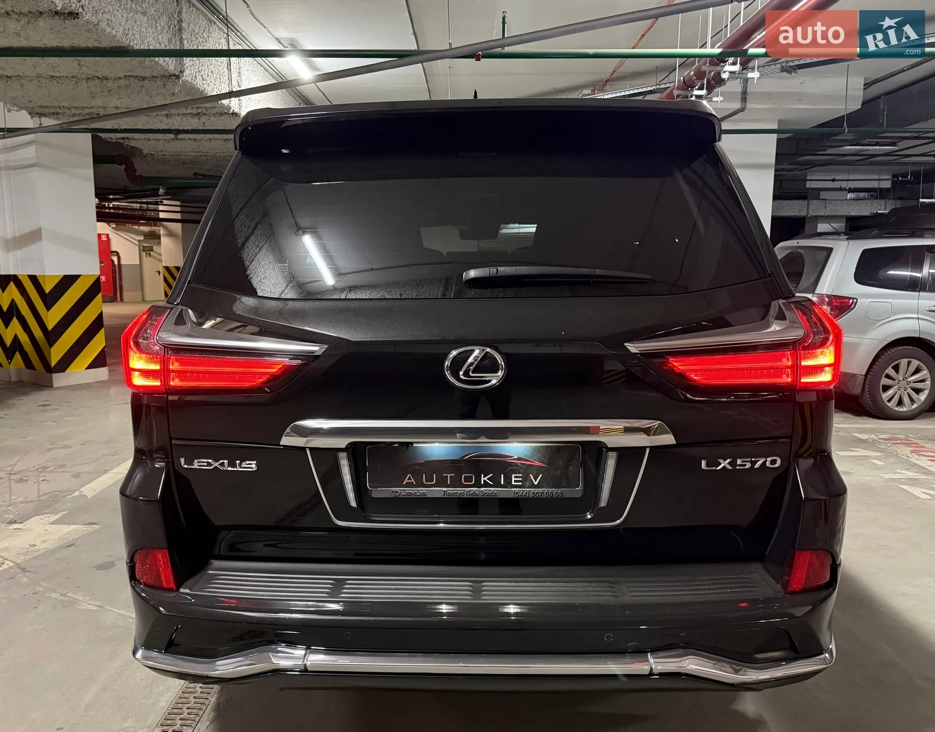 2016 Lexus LX - мініатюра 11